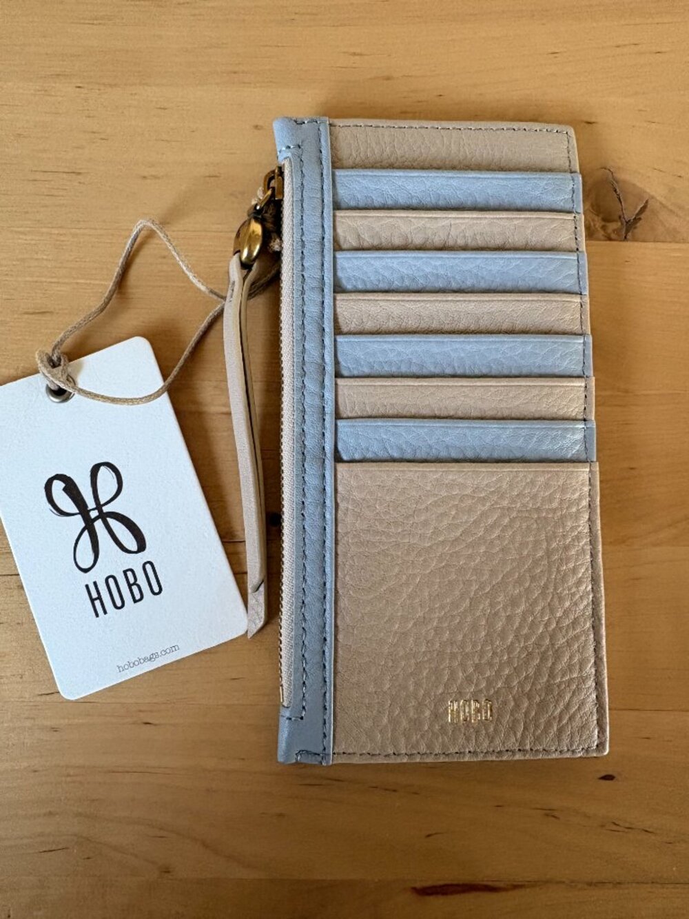 HOBO Carte Card Case - Linen & Blue Pearl - Picture 2 of 4